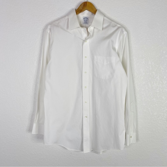 Brooks Brothers Classic White Supima Cotton Button Front Shirt - Picture 1 of 8
